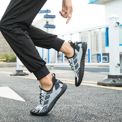 Water Shoes for Men Barefoot Beach Shoes Breathable Sport Shoes Quick Dry River Whtie Sea Aqua Sneakers Soft Beach Sneakers
