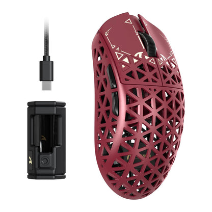 ATTACK SHARK R5 Ultra 8K karbonfiber vezeték nélküli gamer egér 42000 DPI-s PAW3950 MAX érzékelővel – 39g ultrakönnyű kivitel Win/Mac rendszerekhez