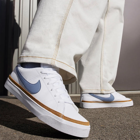Nike originale forårsmodeller: Nye lavtop-casual sneakers til kvinder DH3161-108