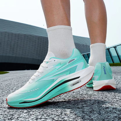Unisex sportiniai bateliai. Madingi, su raišteliais, bėgimui skirti, amortizuojantys, neslystantys, atšokantys treniruočių bateliai. Nauji lauko sportiniai bateliai.