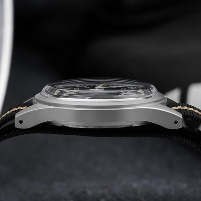 Militado ML07 Military Watch VH31 Quartz Movement Sapphire Crystal Luminous AR Coating Vintage Watches 100m Waterproof