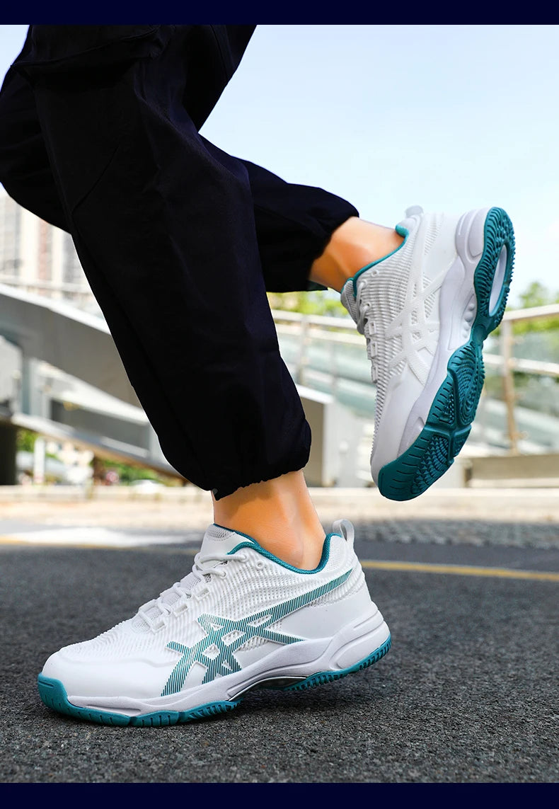 Chaussures de badminton pour hommes et femmes, chaussures de tennis de table pour le volley-ball, le handball, baskets de sport antidérapantes en maille respirante pour l'entraînement sur le terrain