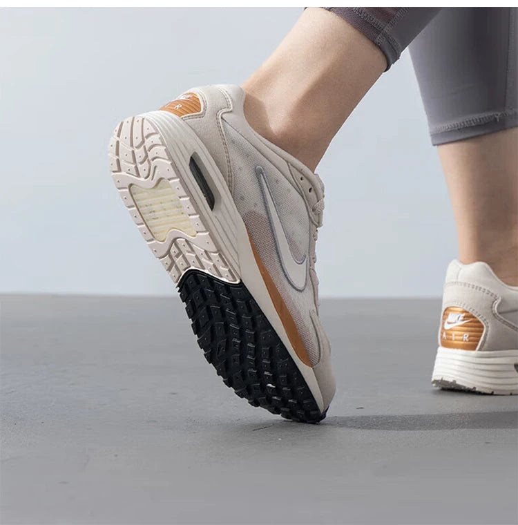 Ténis de corrida leves Nike Air Max Solo genuínos para mulher FN0784-105