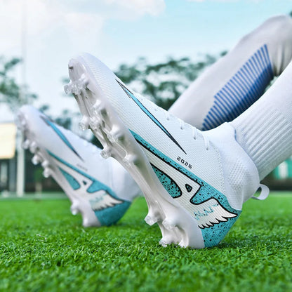 Nouvelles chaussures de football pour hommes, chaussures de soccer de haute qualité pour l'extérieur, chaussures de sport ultralégères pour l'intérieur, chaussures de sport antidérapantes à cheville haute, chaussures d