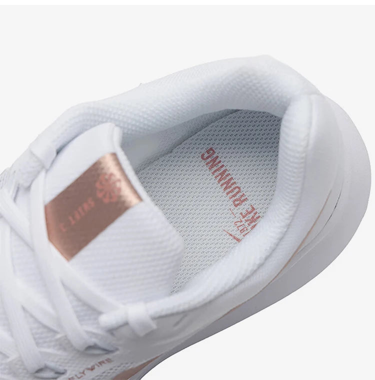 „Nike“ originalūs „W Nike Run Swift 3“ moteriški kvėpuojantys bėgimo bateliai DR2698-105