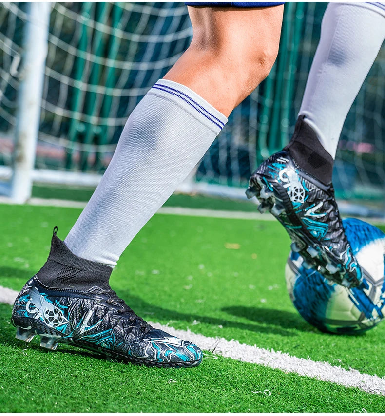 Nouvelles chaussures de football professionnelles pour hommes, chaussures de football antidérapantes, unisexes, respirantes, chaussures de futsal, nouvelles chaussures à crampons, livraison directe, ultralégères