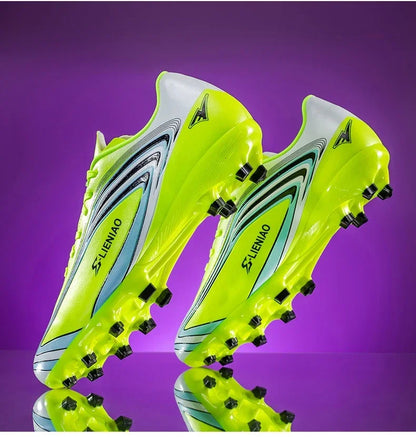 Nouvelles chaussures de football pour hommes, baskets de haute qualité, crampons de futsal pour gazon, chaussures de football d'intérieur très vendues, chaussures d'entraînement antidérapantes pour l'extérieur