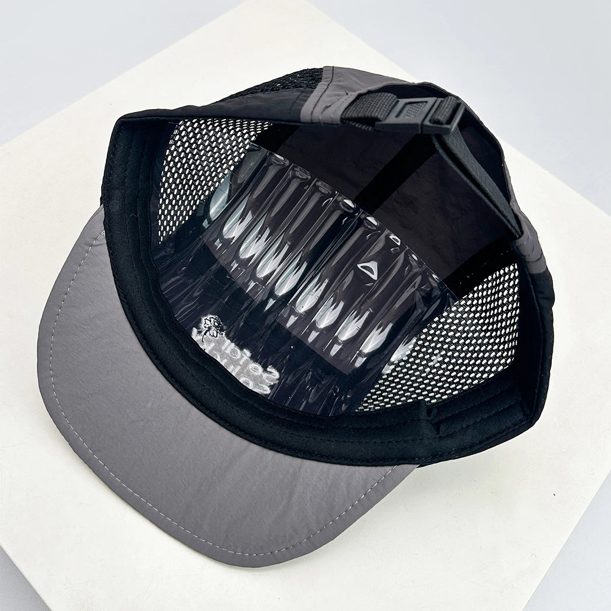 New Unisex Flat Eave Embroidered Letters Baseball Hats Breathable Korean Sunshade Quick Drying Peaked Caps Niche Versatile ins