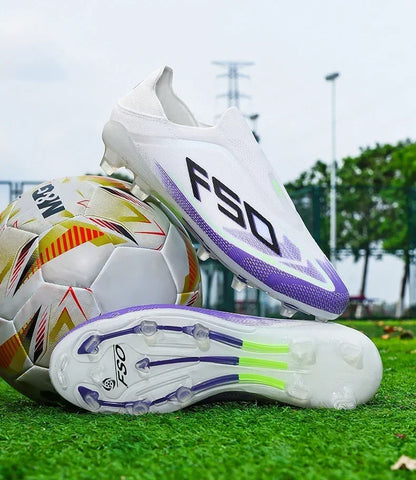 Nouvelles chaussures de football pour hommes, crampons antidérapants pour terrain en herbe, chaussures de football d'extérieur très vendues, baskets de futsal, haute qualité, légères et à tige haute.