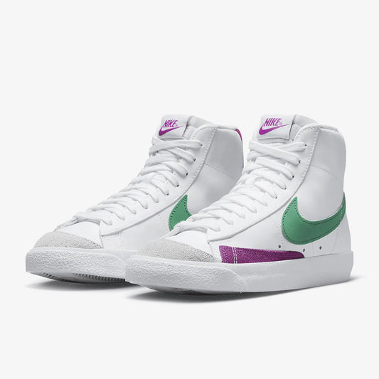 Oryginalne damskie lekkie trampki Nike Blazer Mid '77 CZ1055-123