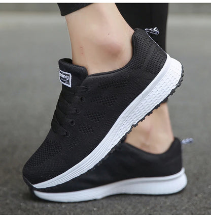Women's Sneaker 2025 New Fashion Breathable Trainers Comfortable Sneakers Mesh Fabric Lace Up Women's Tennis Shoes For Women