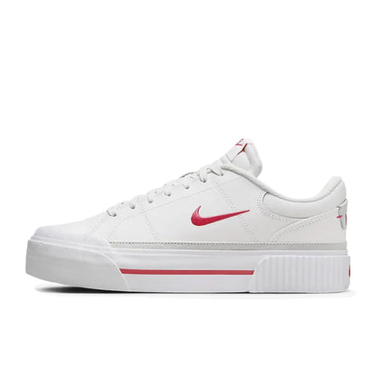 Nike Court Legacy Lift – Højdefremhævende såldesign, komfortabel skridsikker støddæmpning, slidstærke sportssko FZ2606-100