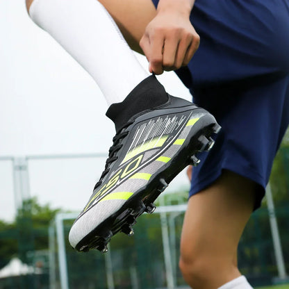 Nouvelles chaussures de football pour hommes, antidérapantes TF/FG, chaussures de sport confortables pour garçons et femmes, chaussures de sport à la cheville, chaussures de football professionnelles, baskets