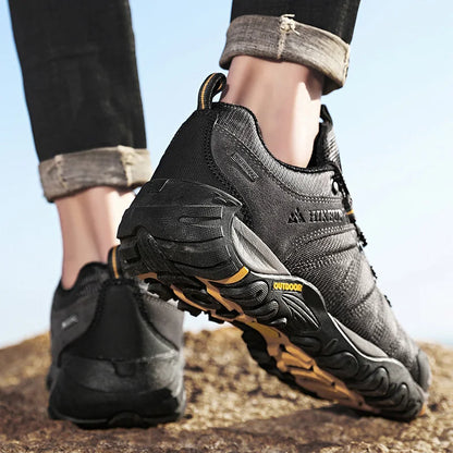 HIKEUP Zapatillas de senderismo para hombre de cuatro estaciones, calzado deportivo de exterior en cuero genuino resistente al desgaste, zapatos de escalada con suela de goma para trekking