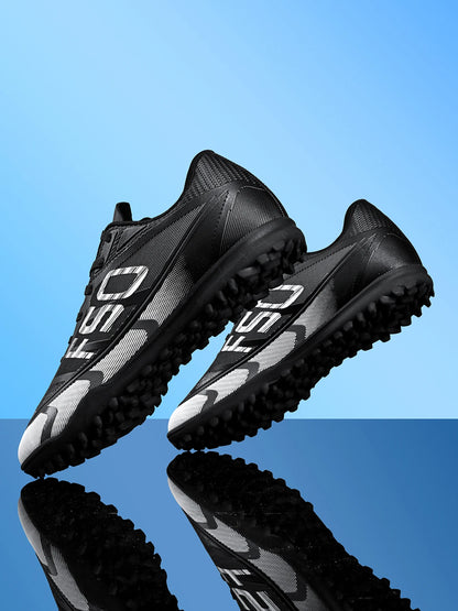 Chaussures de football pour hommes, modèle TF pour terrains synthétiques, tige en PU respirant, crampons en caoutchouc antidérapants, baskets de football pour adultes, idéales pour l’entraînement sur gazon synthétique