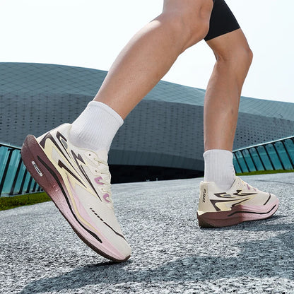 Unisex sportiniai bateliai. Madingi, su raišteliais, bėgimui skirti, amortizuojantys, neslystantys, atšokantys treniruočių bateliai. Nauji lauko sportiniai bateliai.