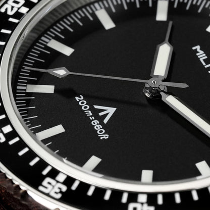 MILITADO  ML25 Quartz Dive Watch VH31 Sweep Second Sapphire Crystal 200M Waterproof BGW9 Lume Ceramic Bezel Men Watch