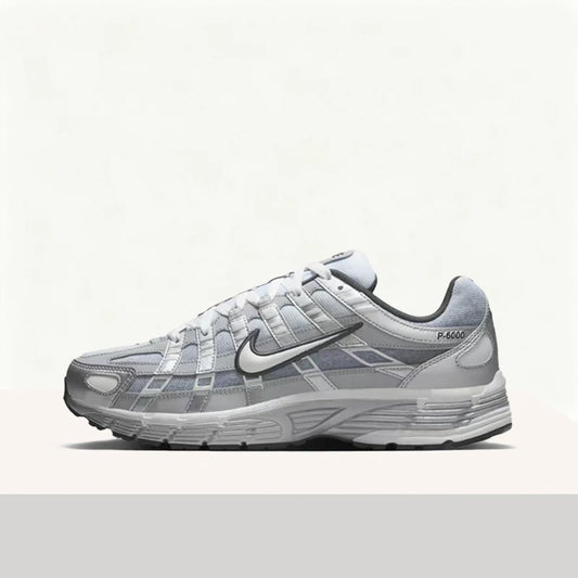 Nike P-6000 CNPT moderne, prozračne, lagane, podstavljene, udobne, niske ležerne tenisice za trčanje IH4465-095