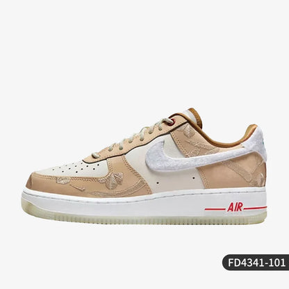 Scarpe da skate sportive da donna Nike autentiche AIR FORCE 1 '07 LX FD4341-101