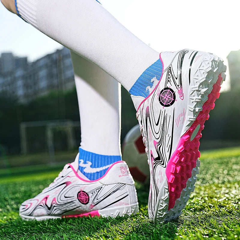 Chaussures de Football basses pour hommes, crampons de Football professionnels pour enfants en plein air, baskets d'entraînement sur gazon de haute qualité, chaussures de Sport, nouvelle collection