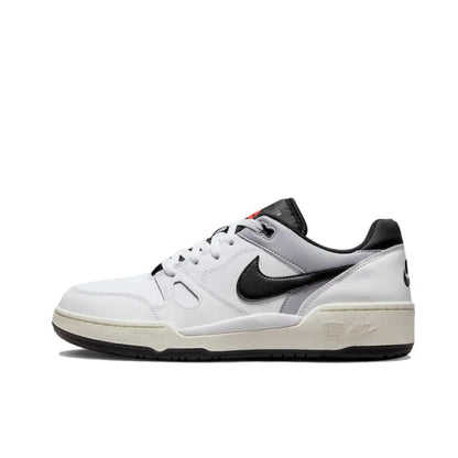 Nike Full Force – Adidași la modă, confortabili, trendi, versatili, pentru uz zilnic, navetă, sport și ținute casual, cu talpă joasă FB1362-101