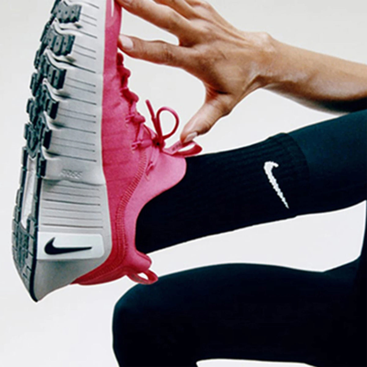 „Nike Authentic Free Metcon 6“ moteriški treniruočių bateliai FJ7126-602