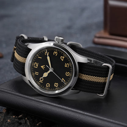 Militado ML08 Vintage Black Watch VH31 Sweep Quartz Wristwatch Ar Sapphire Crystal Luminous C3 BGW9 100 Waterproof Watches Man