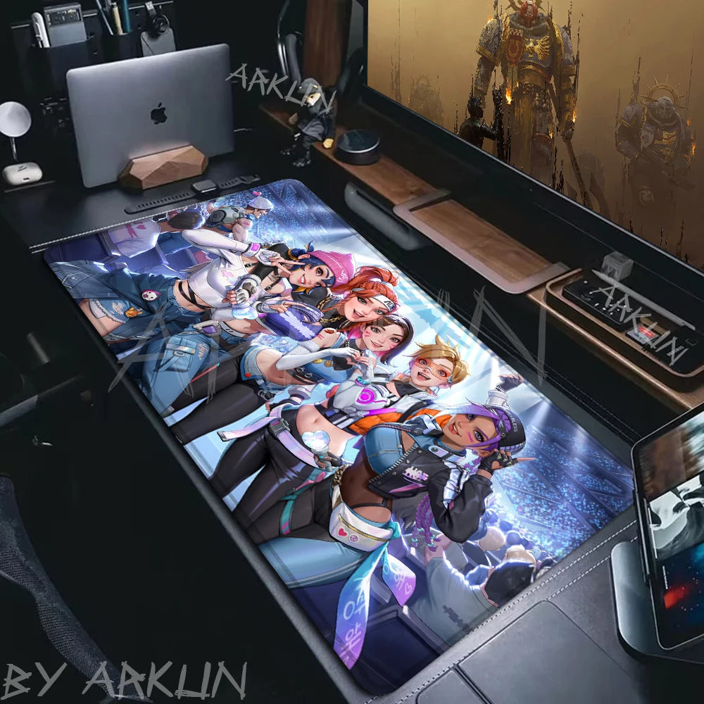 Alfombrilla de ratón gaming XXL de goma suave para escritorio y oficina, 900x400, estilo anime con chica gamer de Overwatch y FPS grandes