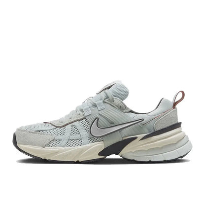 Nike V2K Run Sneakers Iconic Architecture Responsive Feel Modern Lifestyle Essential Unisex FD0736-005