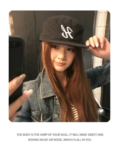 New Men Women Retro Letters Thousand Bird Leopard Print Baseball Hats Sunshade Flat Top Versatile Personal Peaked Caps Fashion