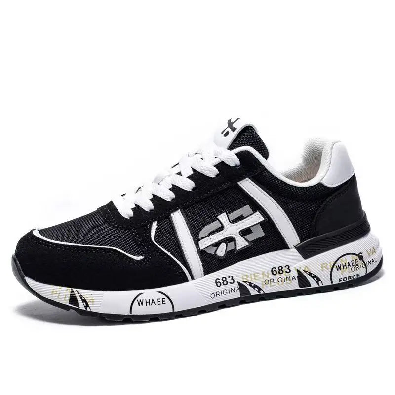 Baskets rétro de marque de luxe pour hommes et femmes, chaussures en maille respirante et en daim, semelle imprimée tendance, à lacets, baskets décontractées pour tous les jours