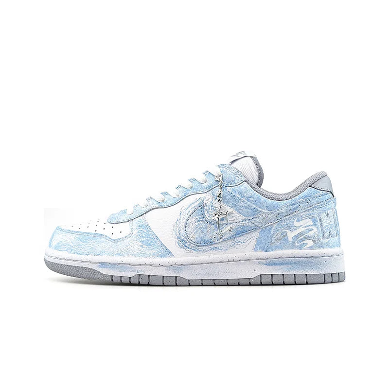 Räätälöidyt lenkkarit Nike Dunk ”Crushed Ice Blue Pudding” Uudet kiinalaiset ink wash -tyyliset matalavartiset miesten skeittikengät (Hevosen vuosi)